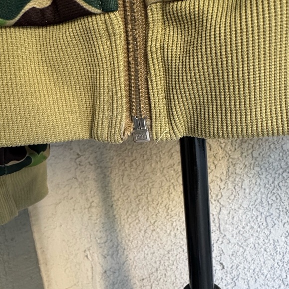 BAPE x Adidas ABC camo L AS IS - Picture 11 of 13